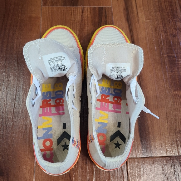 Corduroy Converse Chuck Taylor All Star Lift Low Rainbow VTG White Womens US 5 - Picture 9 of 9